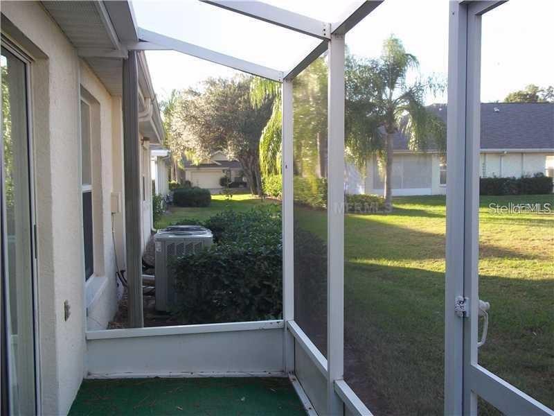 2464 Nantucket Harbor Loop, Unit 96 Sun City Center, FL 33573 - Photo 3 of 19 a view of small space