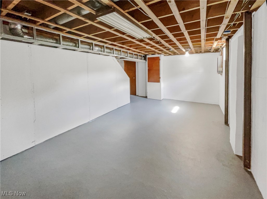 386 Rutland Street Akron, OH 44305 - Photo 20 of 22 Gallery Image 20
