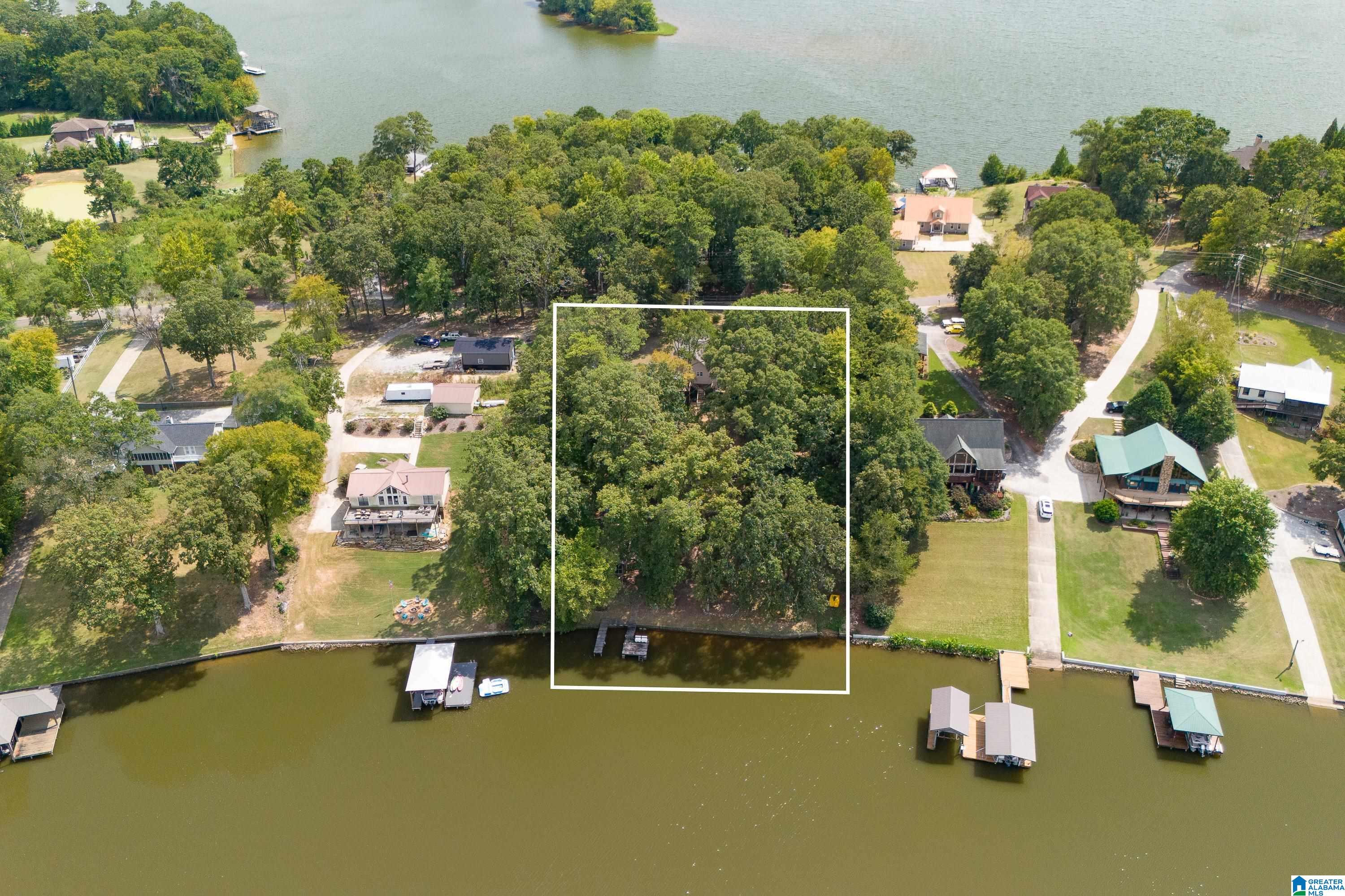 241 Albert Road Lincoln, AL 35096 - Photo 4 of 73