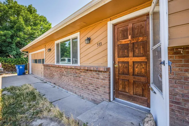 $300,000 | 533 Fruitwood Drive, Grand Junction, CO 81504