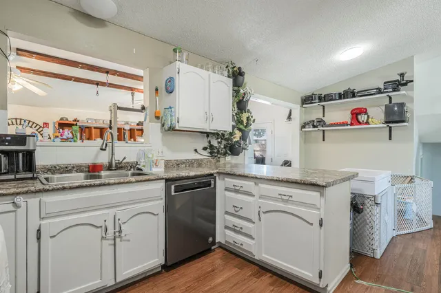 $300,000 | 533 Fruitwood Drive, Grand Junction, CO 81504