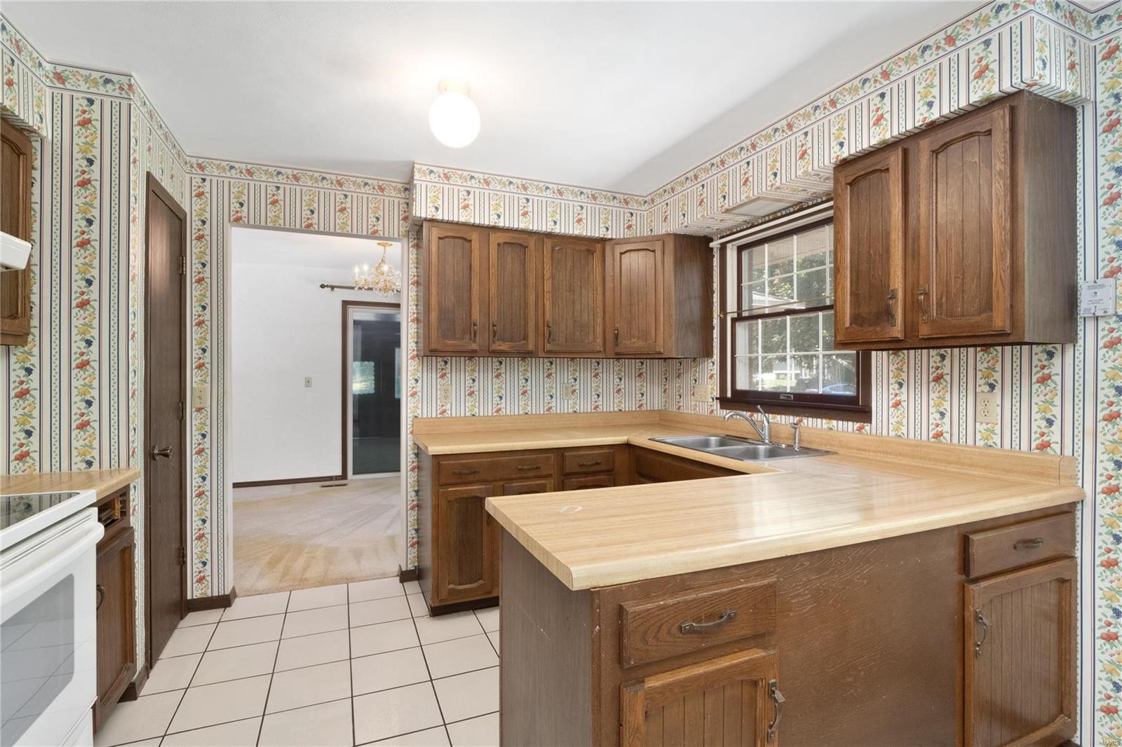 101 Fox Creek Road Belleville, IL 62223 - Photo 13 of 30 Gallery Image 13