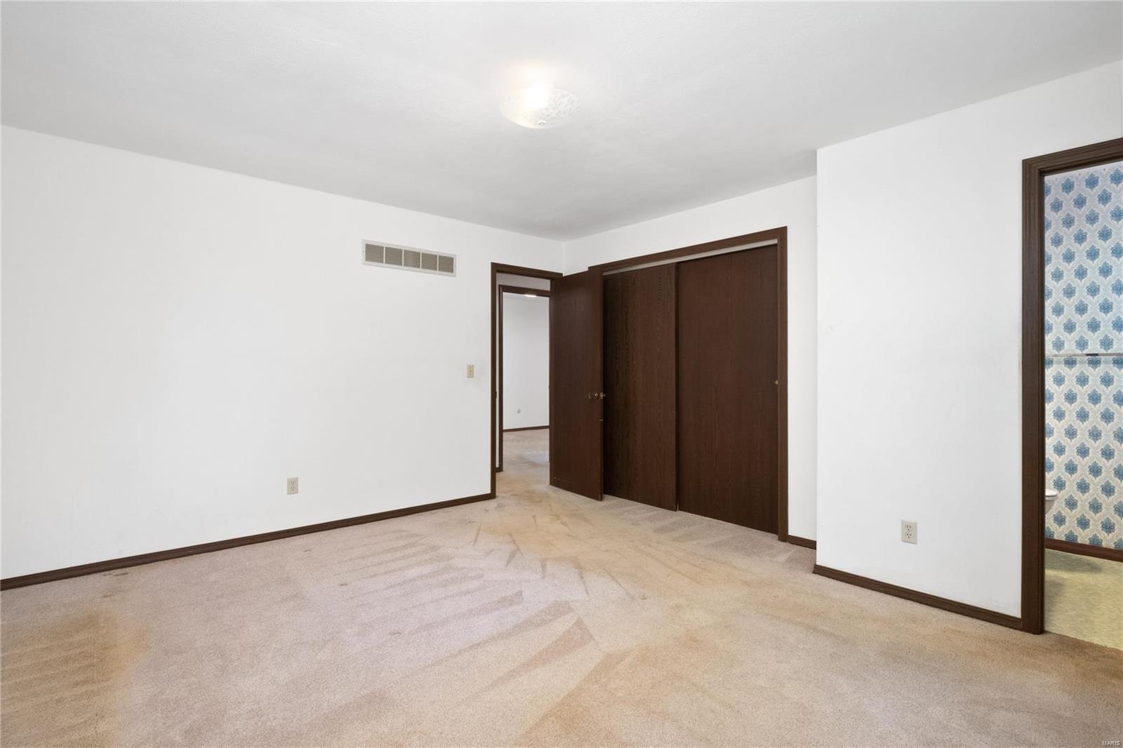 101 Fox Creek Road Belleville, IL 62223 - Photo 17 of 30 Gallery Image 17