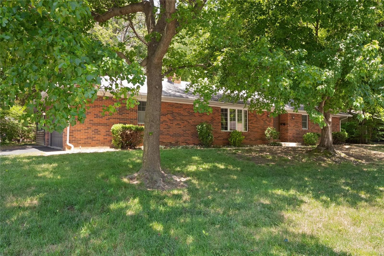 101 Fox Creek Road Belleville, IL 62223 - Photo 4 of 30 Gallery Image 4