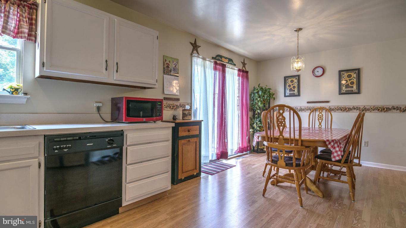 208 Groffdale Road Quarryville, PA 17566 - Photo 12 of 27 Gallery Image 12