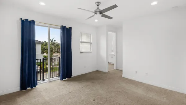 $3,600 | 6919 Pines Circle, Coconut Creek, FL 33073