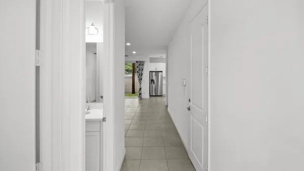 $3,600 | 6919 Pines Circle, Coconut Creek, FL 33073