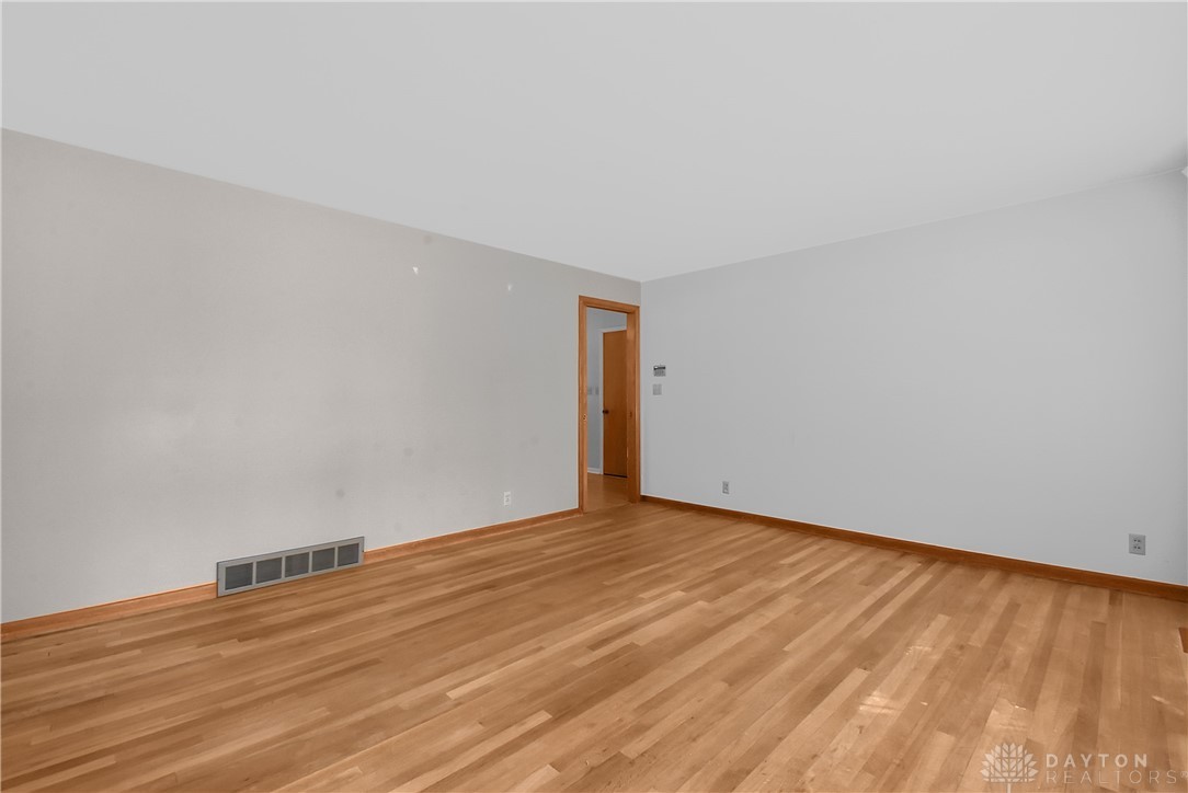 3911 Rexford Road Beavercreek, OH 45430 - Photo 18 of 28