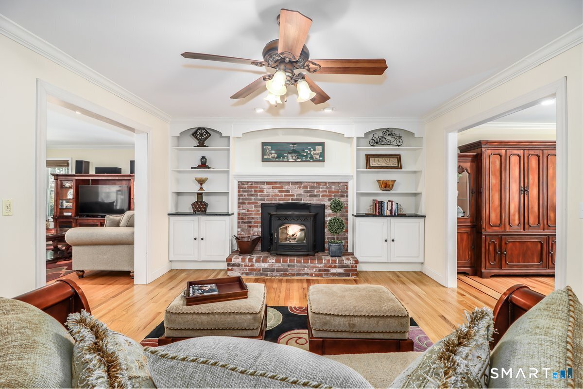 427 Long Mountain Road New Milford, CT 06776 - Photo 15 of 40