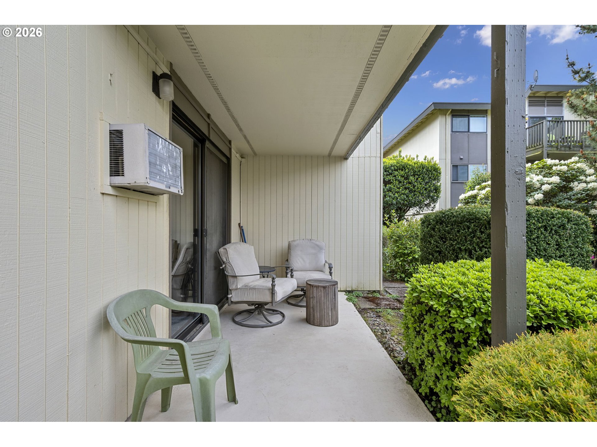 4059 Donald Street, Unit D Eugene, OR 97405 - Photo 19 of 43