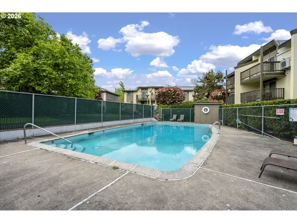 $220,000 | 4059 Donald Street, Unit D, Eugene, OR 97405
