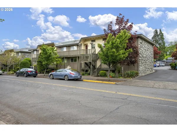 $220,000 | 4059 Donald Street, Unit D, Eugene, OR 97405
