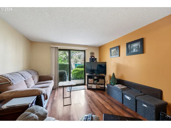 $220,000 | 4059 Donald Street, Unit D, Eugene, OR 97405