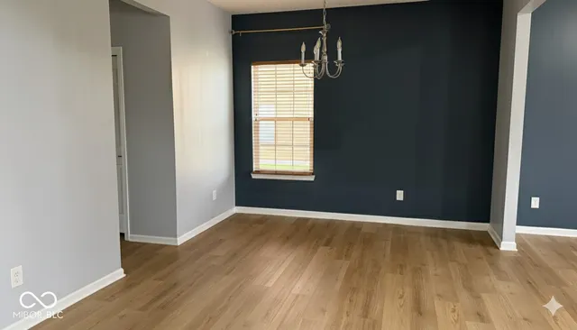 $2,300 | 645 Fireside Drive, Greenwood, IN 46143