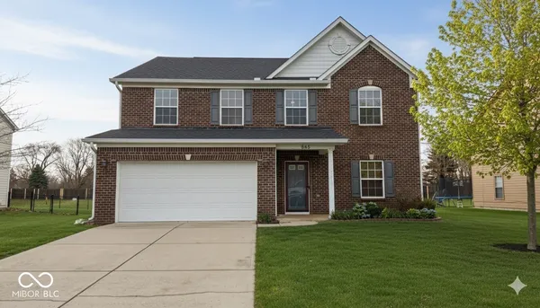 $2,000 | 645 Fireside Drive, Greenwood, IN 46143