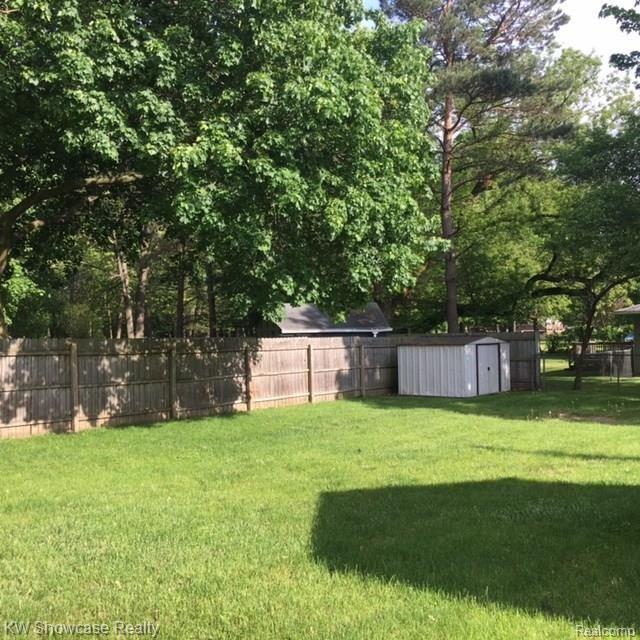 791 Heights Road Lake Orion, MI 48362 - Photo 5 of 26 Large yard, one of two sheds