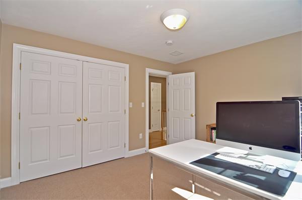 18 Broad Acres Farm Road Medway, MA 02053 - Photo 21 of 30 Gallery Image 21