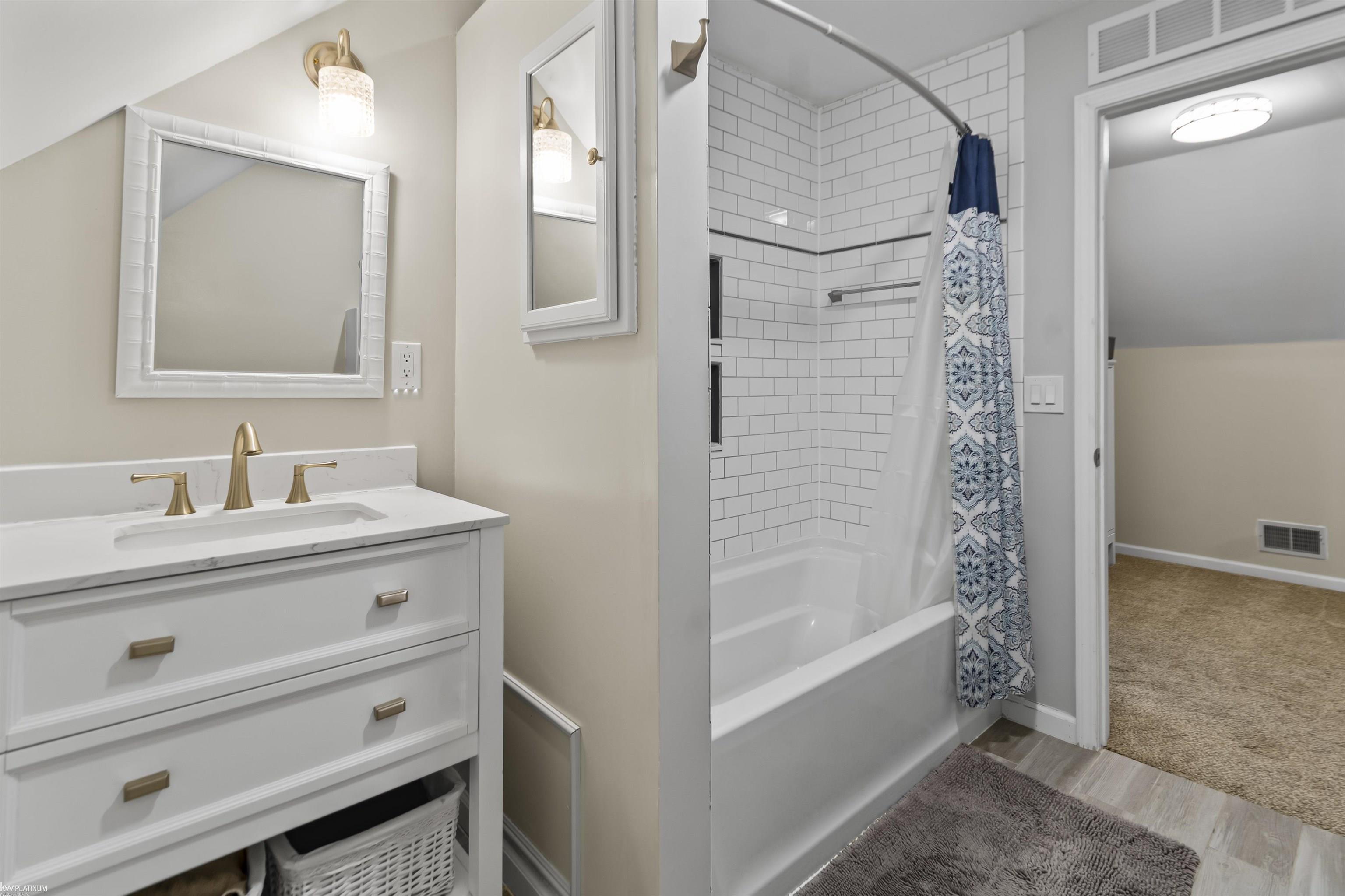 2030 Palms Road Columbus, MI 48063 - Photo 33 of 44