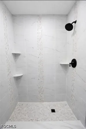 $2,395 | 7377 Constitution Circle, Fort Myers, FL 33967