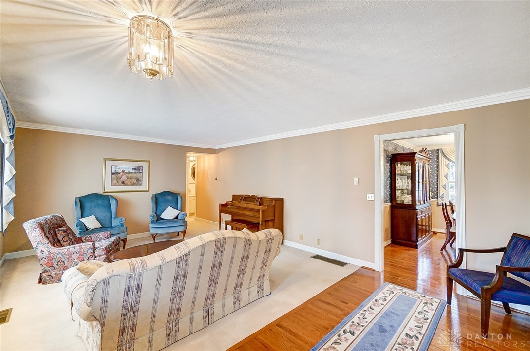 7369 Morris Road Hamilton, OH 45011 - Photo 8 of 61