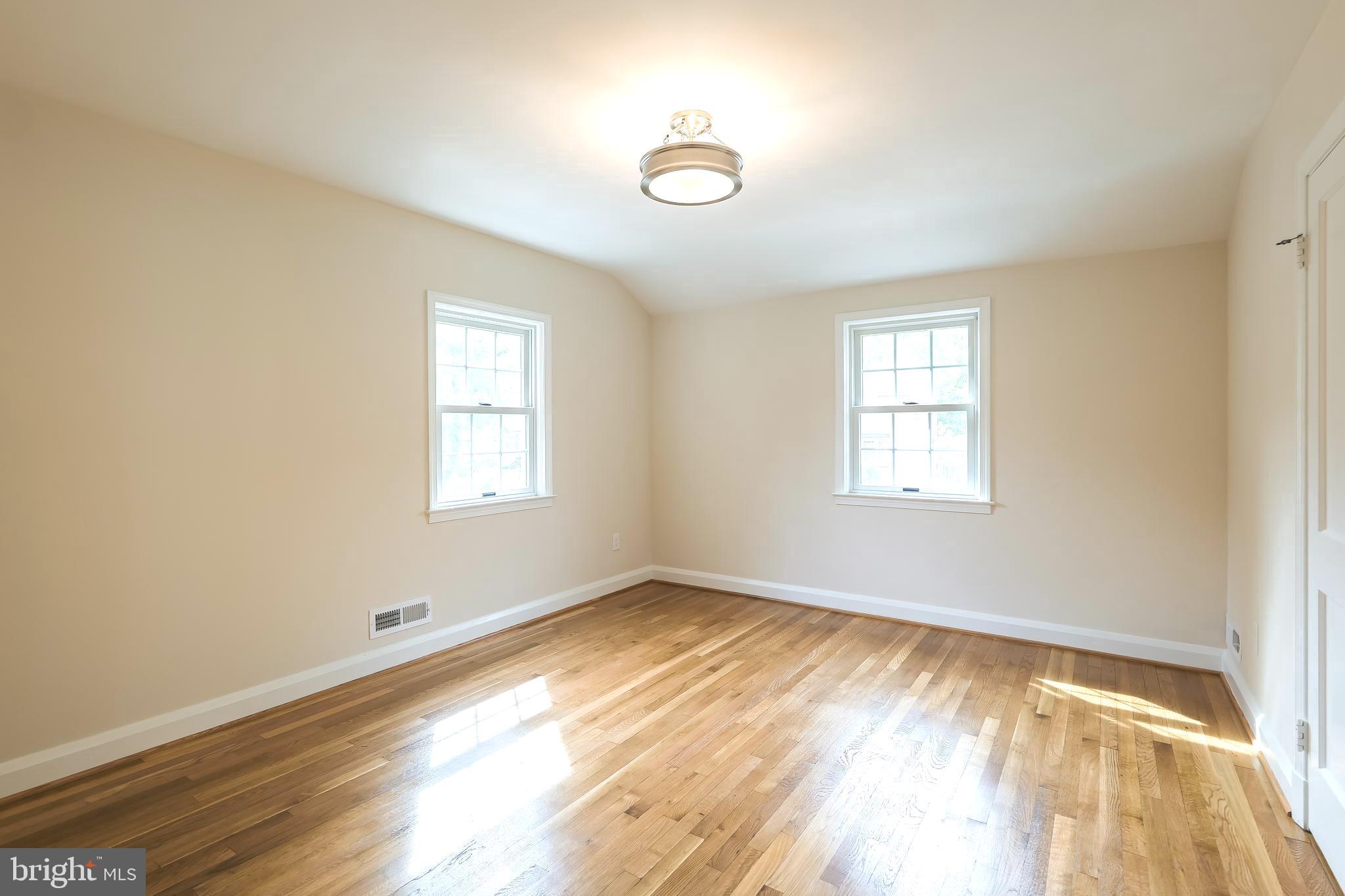 29 Dungarrie Road Baltimore, MD 21228 - Photo 13 of 43 Bedroom 1-refinished floors