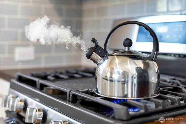 a close view of sink