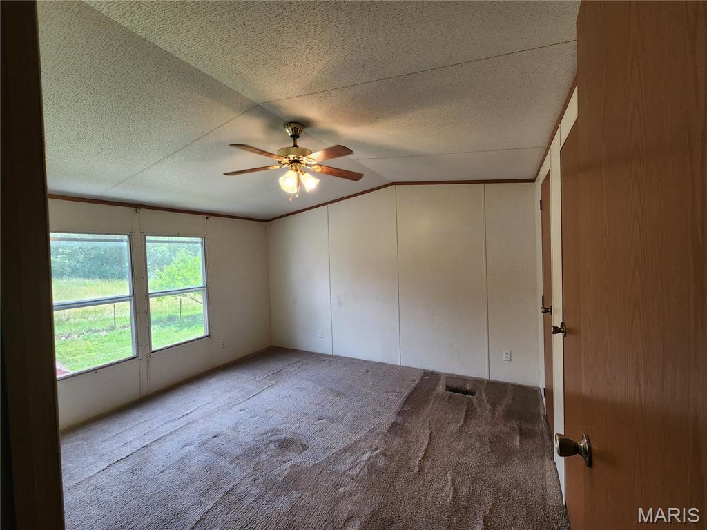 30620 Harbor Road Richland, MO 65556 - Photo 12 of 42