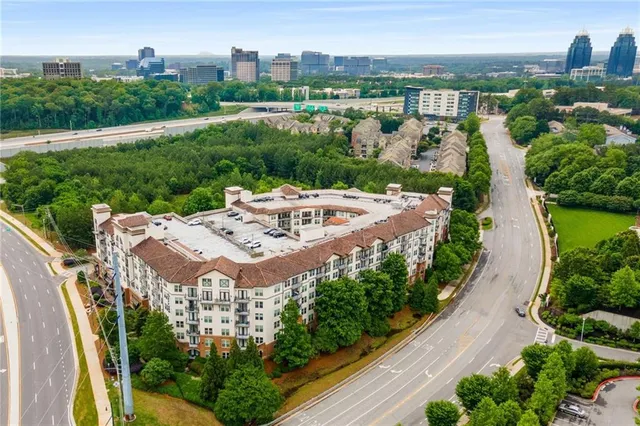 $365,000 | 901 Abernathy Road Northeast, Unit 2050, Sandy Springs, GA 30328