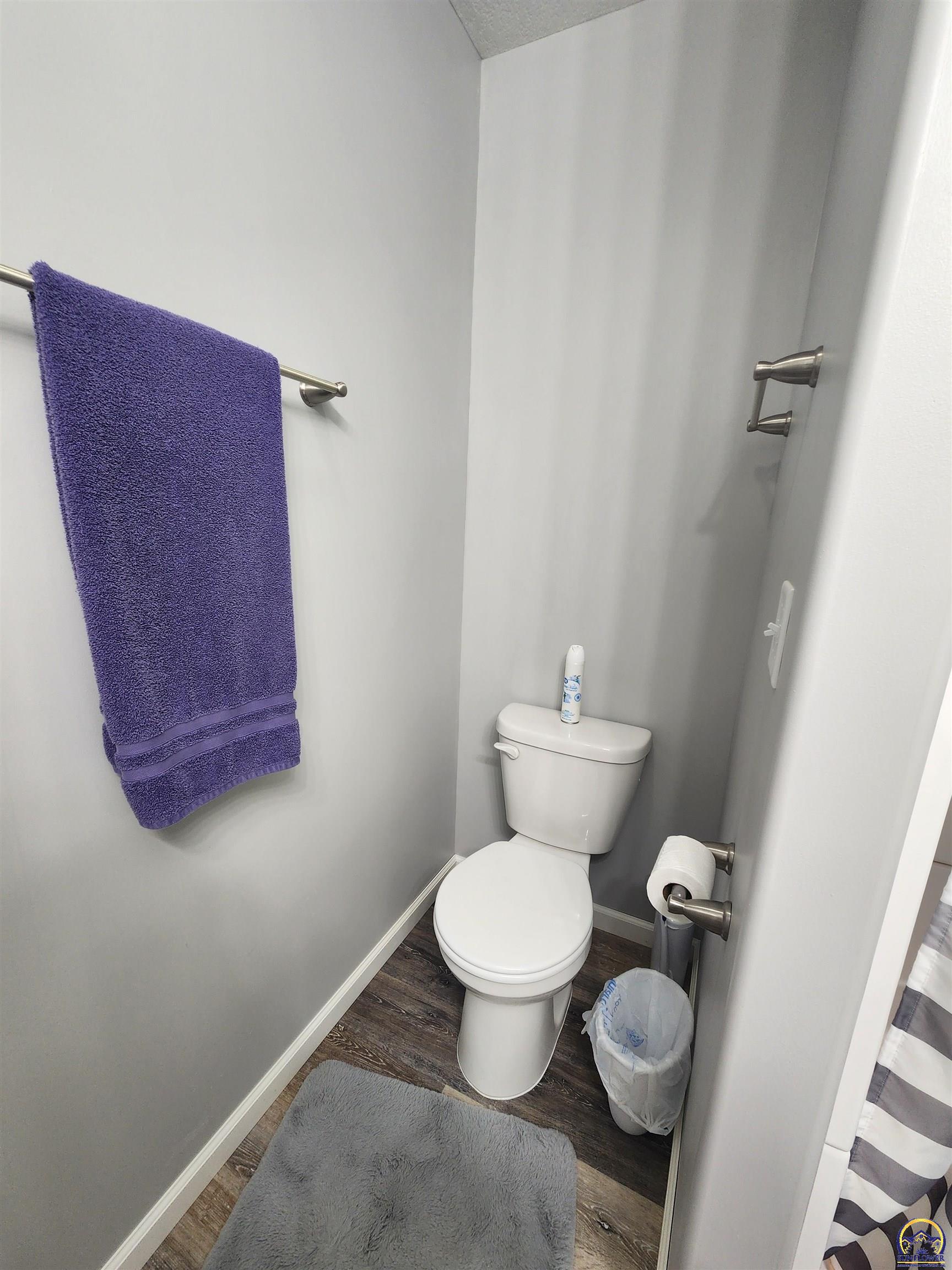 901 Riverside Court Emporia, KS 66801 - Photo 16 of 39