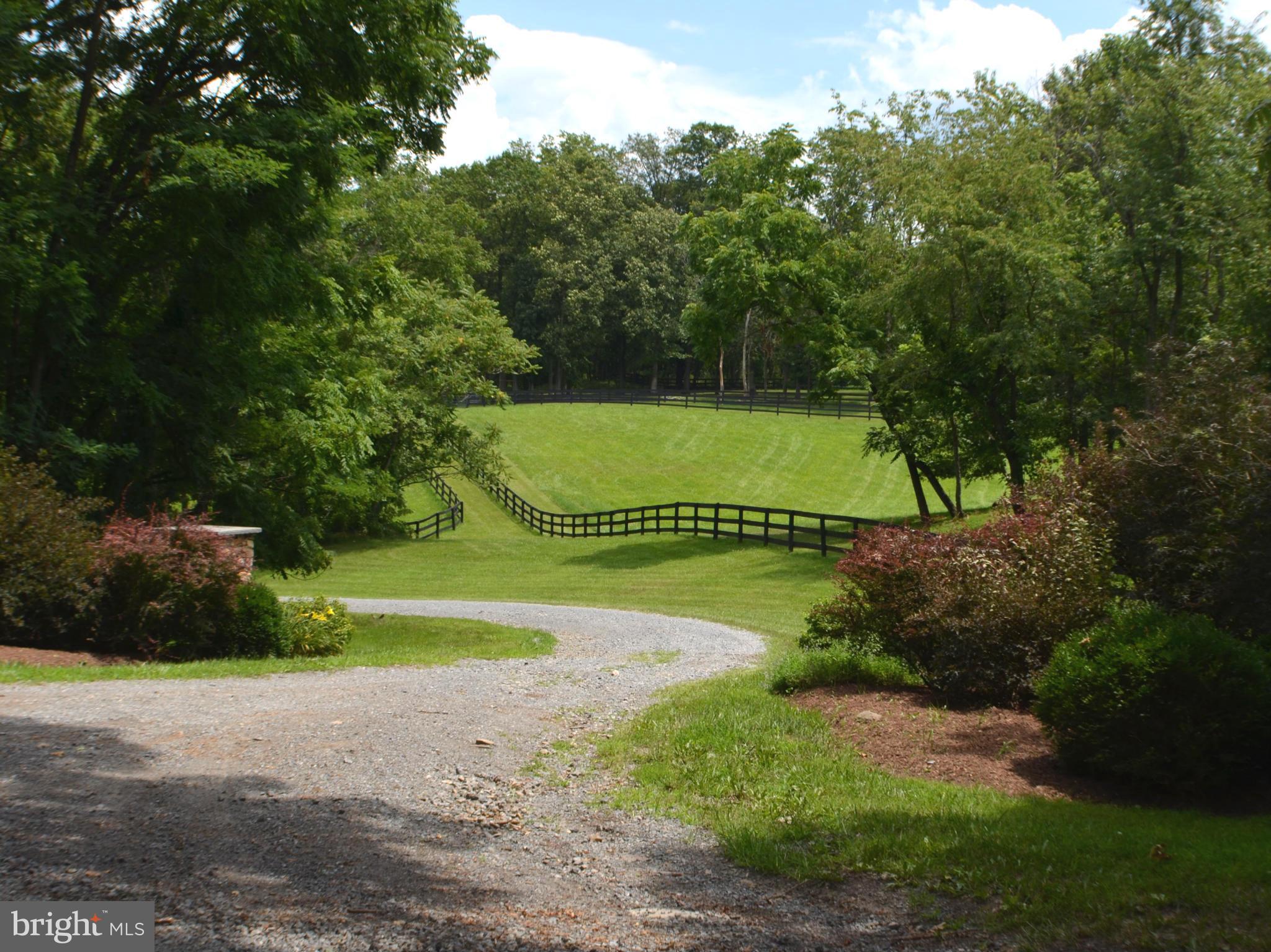 20560 Furr Road Round Hill, VA 20141 - Photo 20 of 27 View