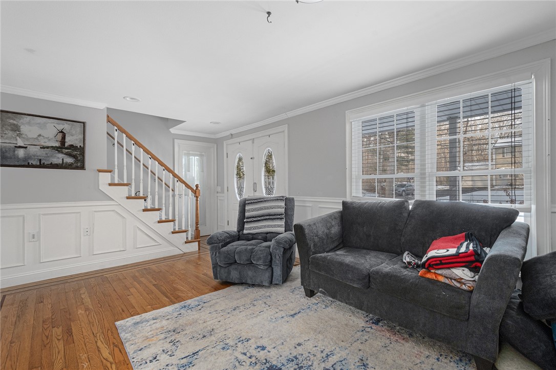 233 Sisson Road Coventry, RI 02827 - Photo 4 of 42