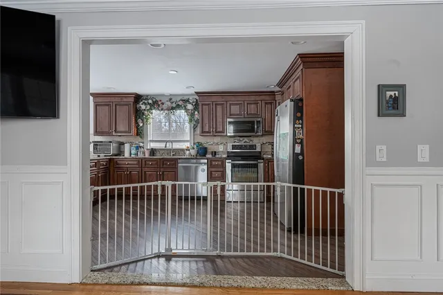 $649,900 | 233 Sisson Road, Coventry, RI 02827