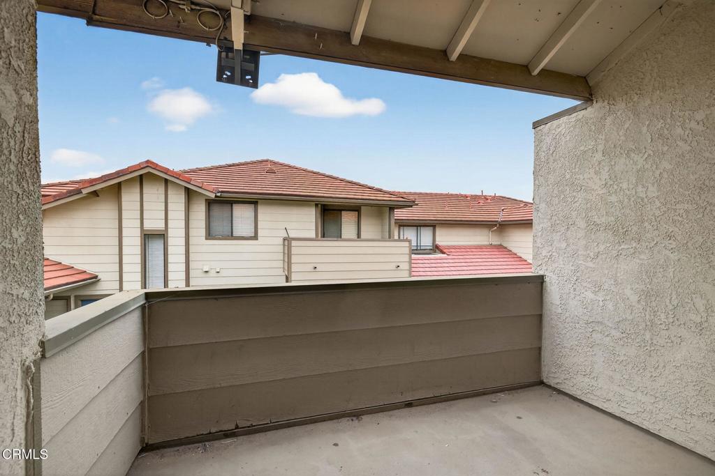 146 Maegan Place, Unit 9 Thousand Oaks, CA 91362 - Photo 18 of 33