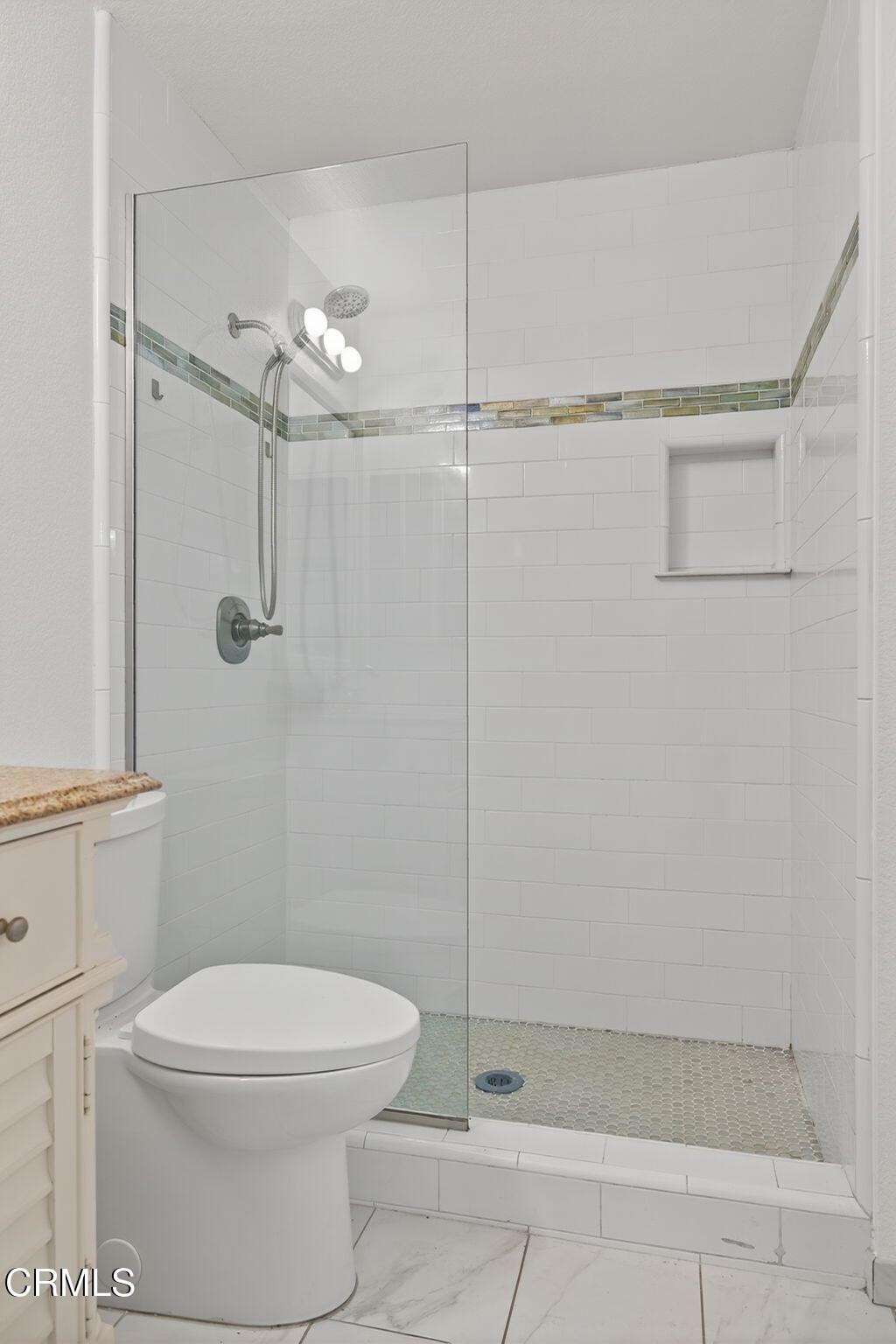 146 Maegan Place, Unit 9 Thousand Oaks, CA 91362 - Photo 20 of 33