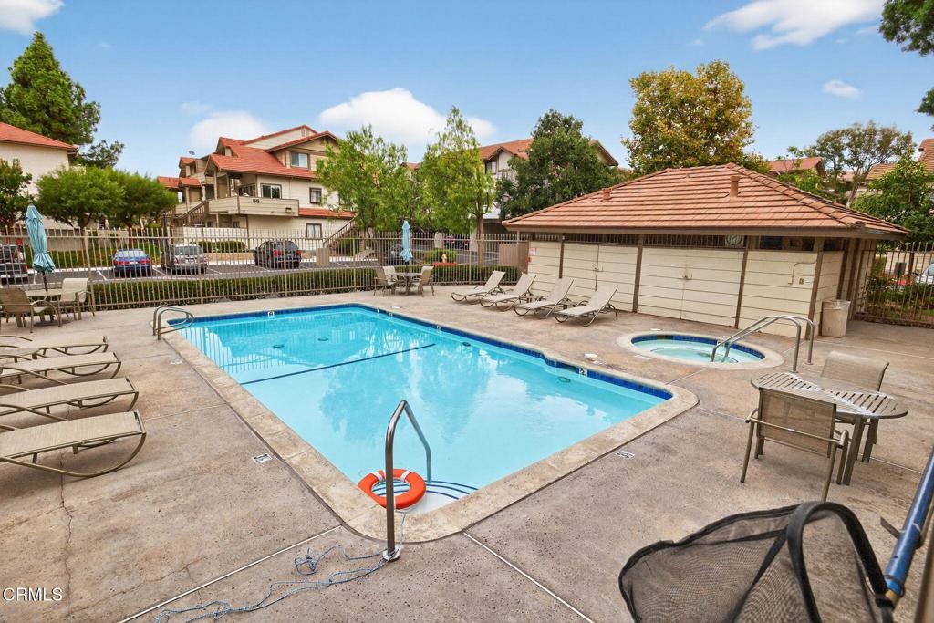 146 Maegan Place, Unit 9 Thousand Oaks, CA 91362 - Photo 26 of 33