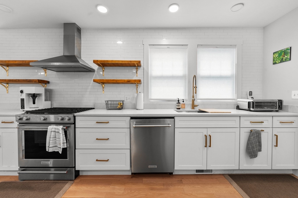 118 Spring Street, Unit 118 Watertown, MA 02472 - Photo 17 of 36