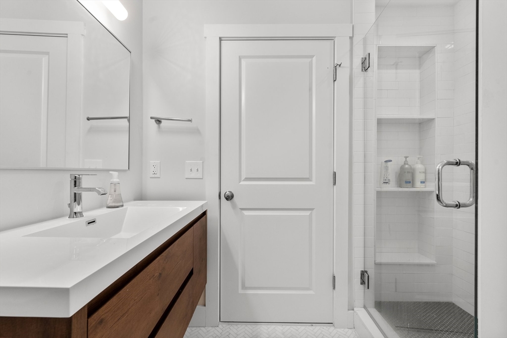 118 Spring Street, Unit 118 Watertown, MA 02472 - Photo 32 of 36