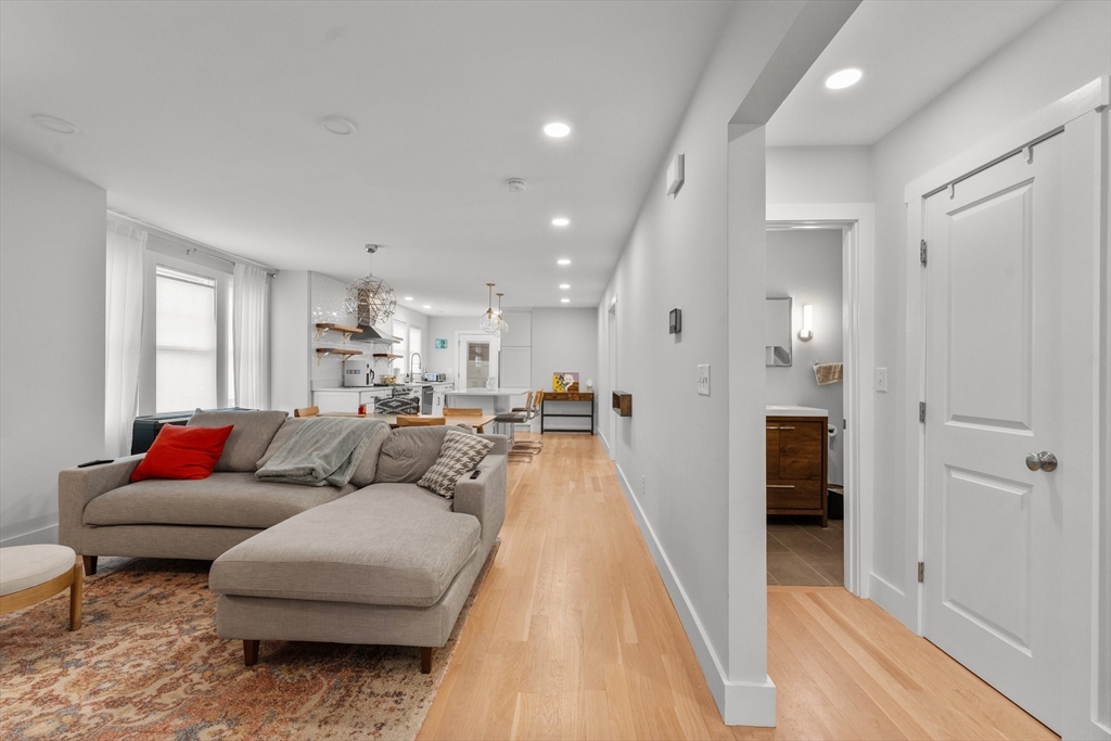 118 Spring Street, Unit 118 Watertown, MA 02472 - Photo 7 of 36