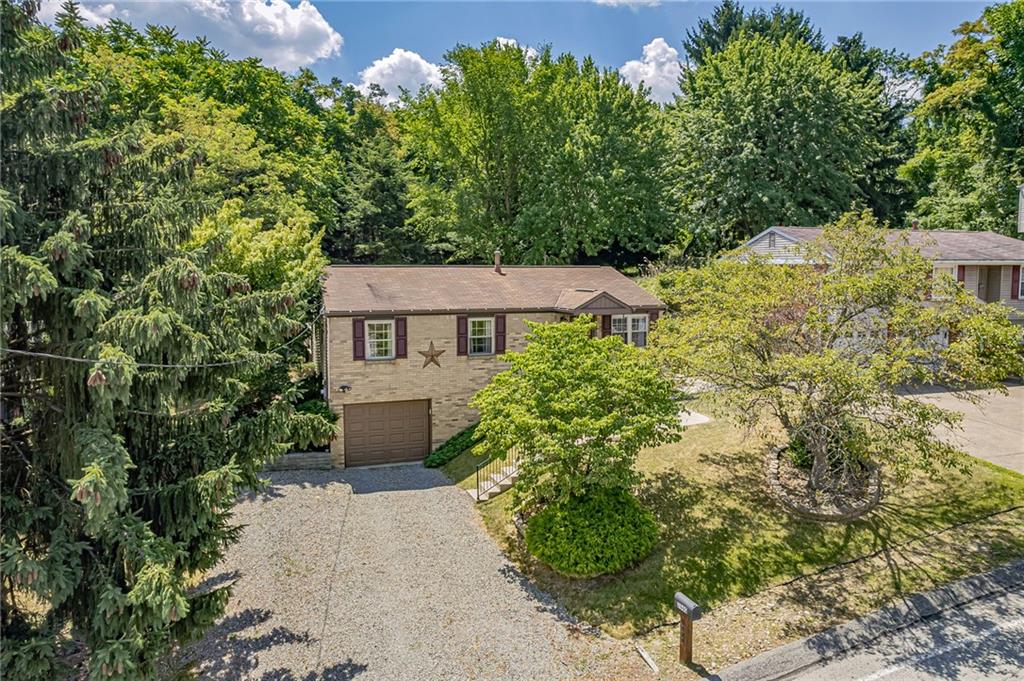 2940 Universal Road Pittsburgh, PA 15235 - Photo 3 of 25 Gallery Image 3