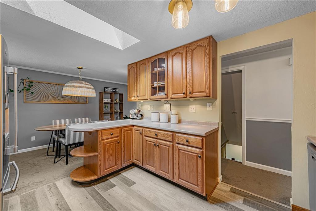 2940 Universal Road Pittsburgh, PA 15235 - Photo 10 of 25 Gallery Image 10