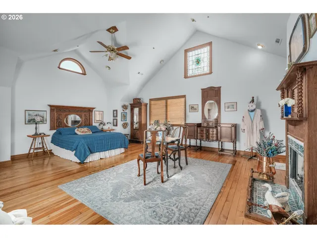 $1,900,000 | 309 Granite Street, Ashland, OR 97520