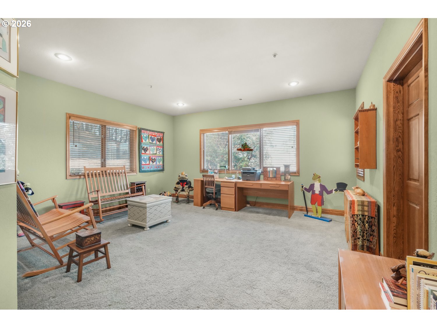 309 Granite Street Ashland, OR 97520 - Photo 29 of 48