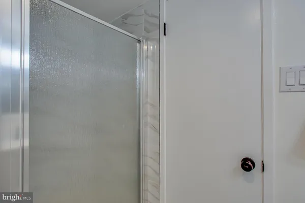 $3,000 | 203 Yoakum Parkway, Unit 1217, Alexandria, VA 22304