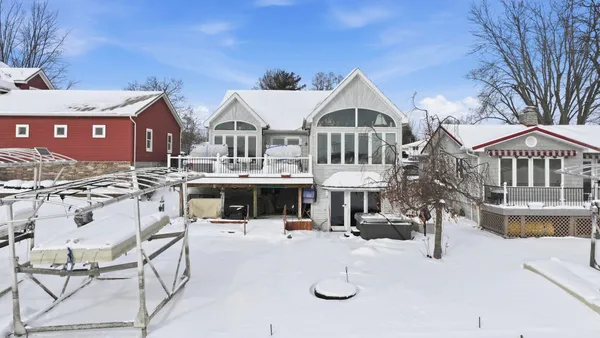 $850,000 | 610 North Albert Eckert Drive, North Webster, IN 46555