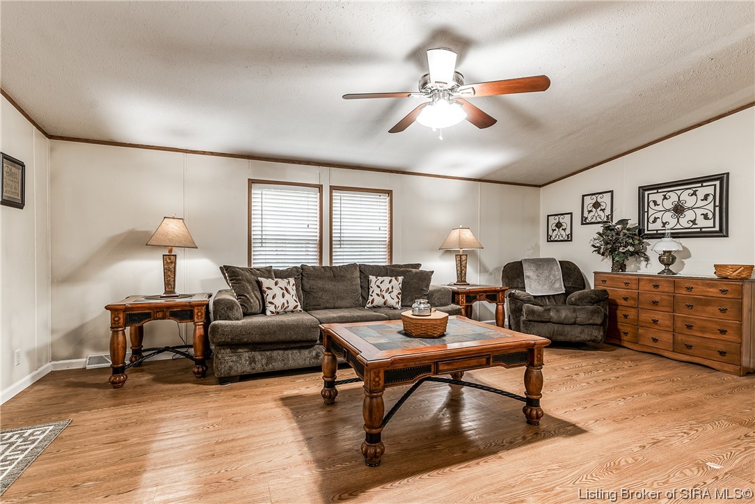 8400 Indian Bluff Road Northeast Georgetown, IN 47122 - Photo 6 of 30 Gallery Image 6
