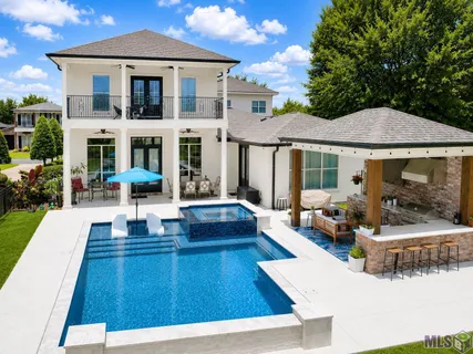 $740,000 | 6216 Breeze Point Drive, Gonzales, LA 70737