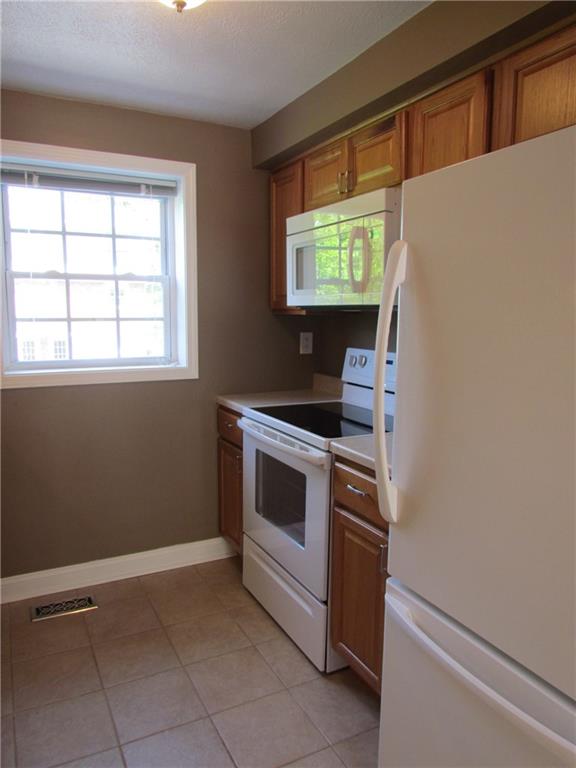5491 Library Road, Unit 21 Bethel Park, PA 15102 - Photo 9 of 25 APPLIANCES ALL NEW WITH 2011 RENOVATION!