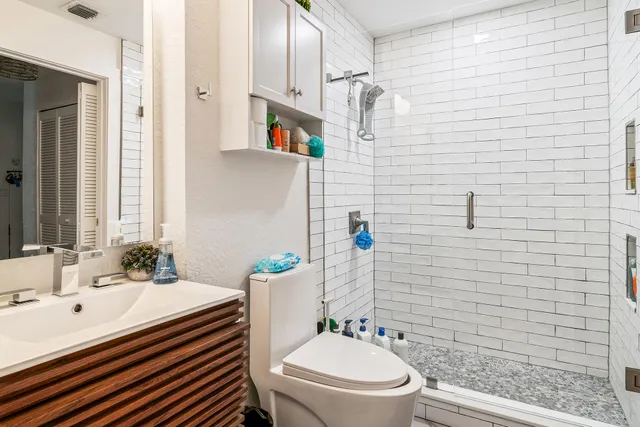 $2,250 | 1803 North Flagler Drive, Unit 115, West Palm Beach, FL 33407