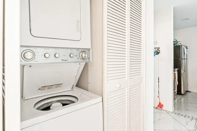 $2,250 | 1803 North Flagler Drive, Unit 115, West Palm Beach, FL 33407