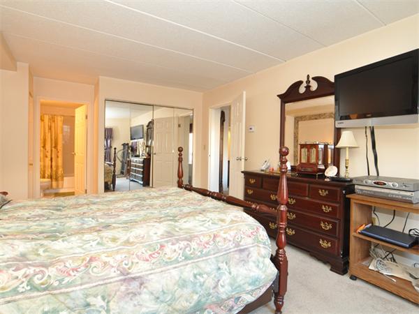 160 Commandants Way, Unit 303 Chelsea, MA 02150 - Photo 7 of 17 Gallery Image 7